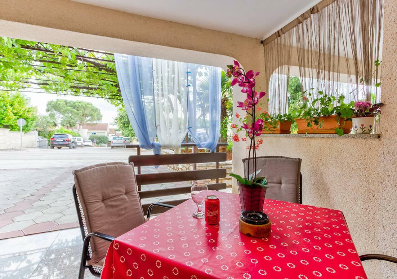 Apartments Vretenar Novigrad Istria Esterno foto