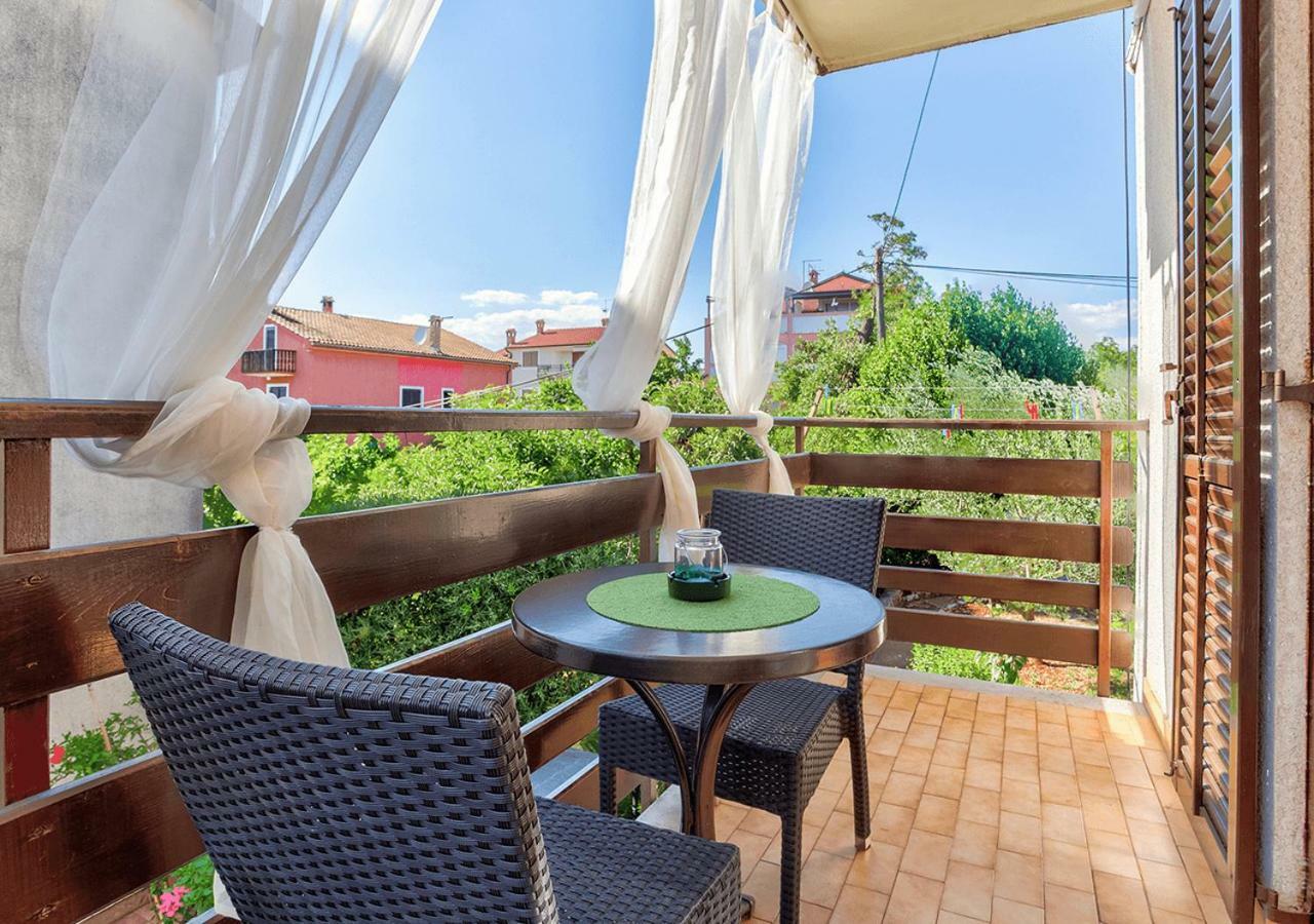 Apartments Vretenar Novigrad Istria Esterno foto