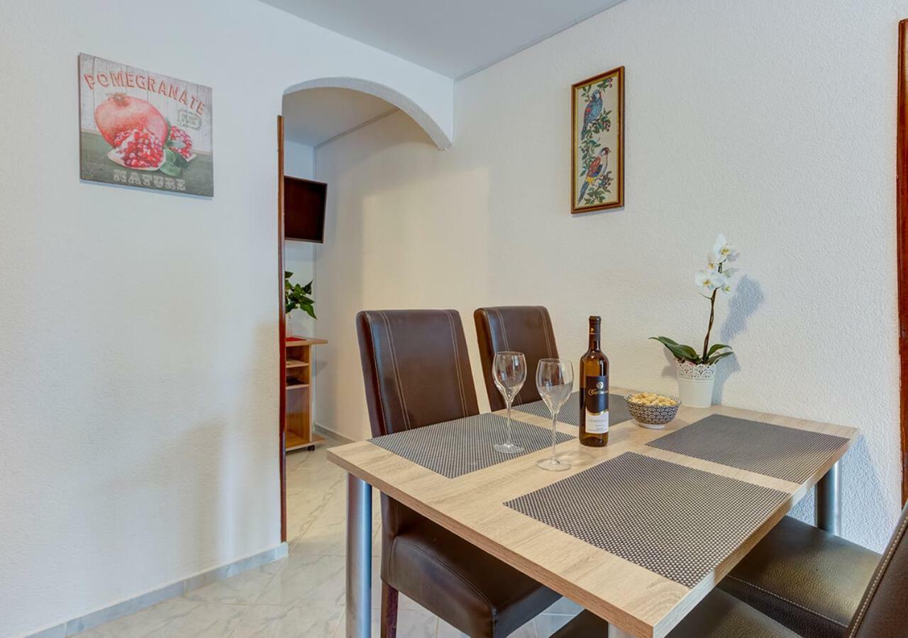 Apartments Vretenar Novigrad Istria Esterno foto