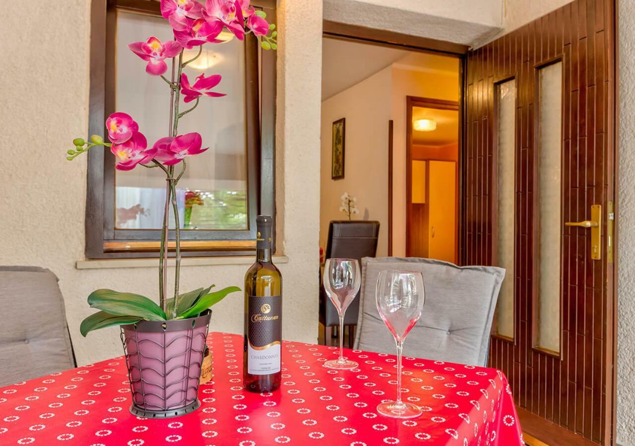 Apartments Vretenar Novigrad Istria Esterno foto