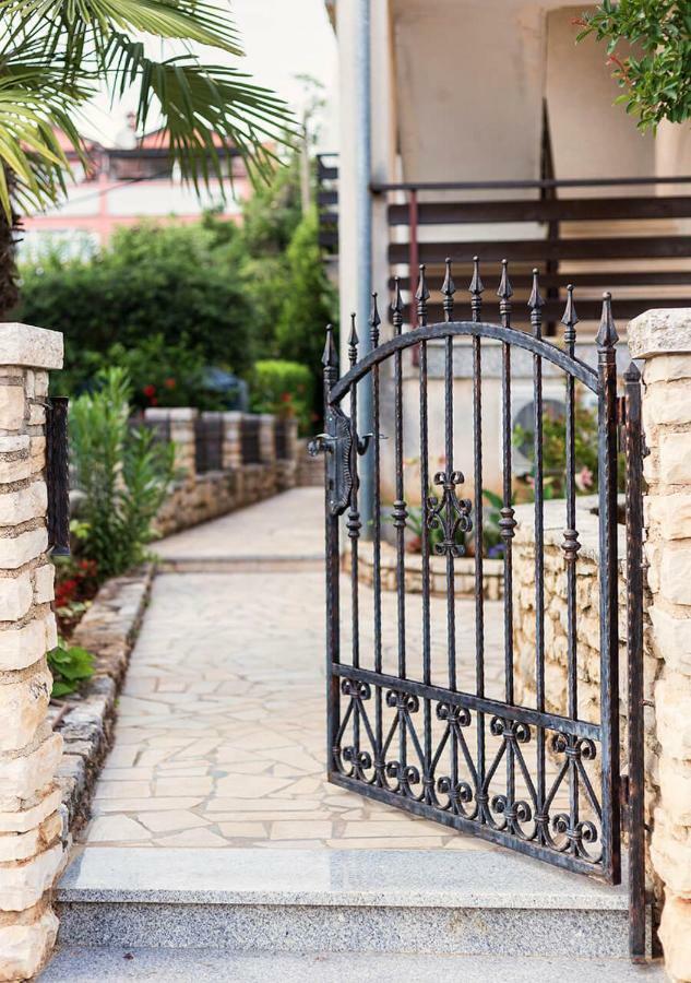 Apartments Vretenar Novigrad Istria Esterno foto