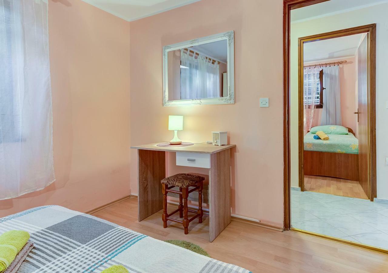 Apartments Vretenar Novigrad Istria Esterno foto